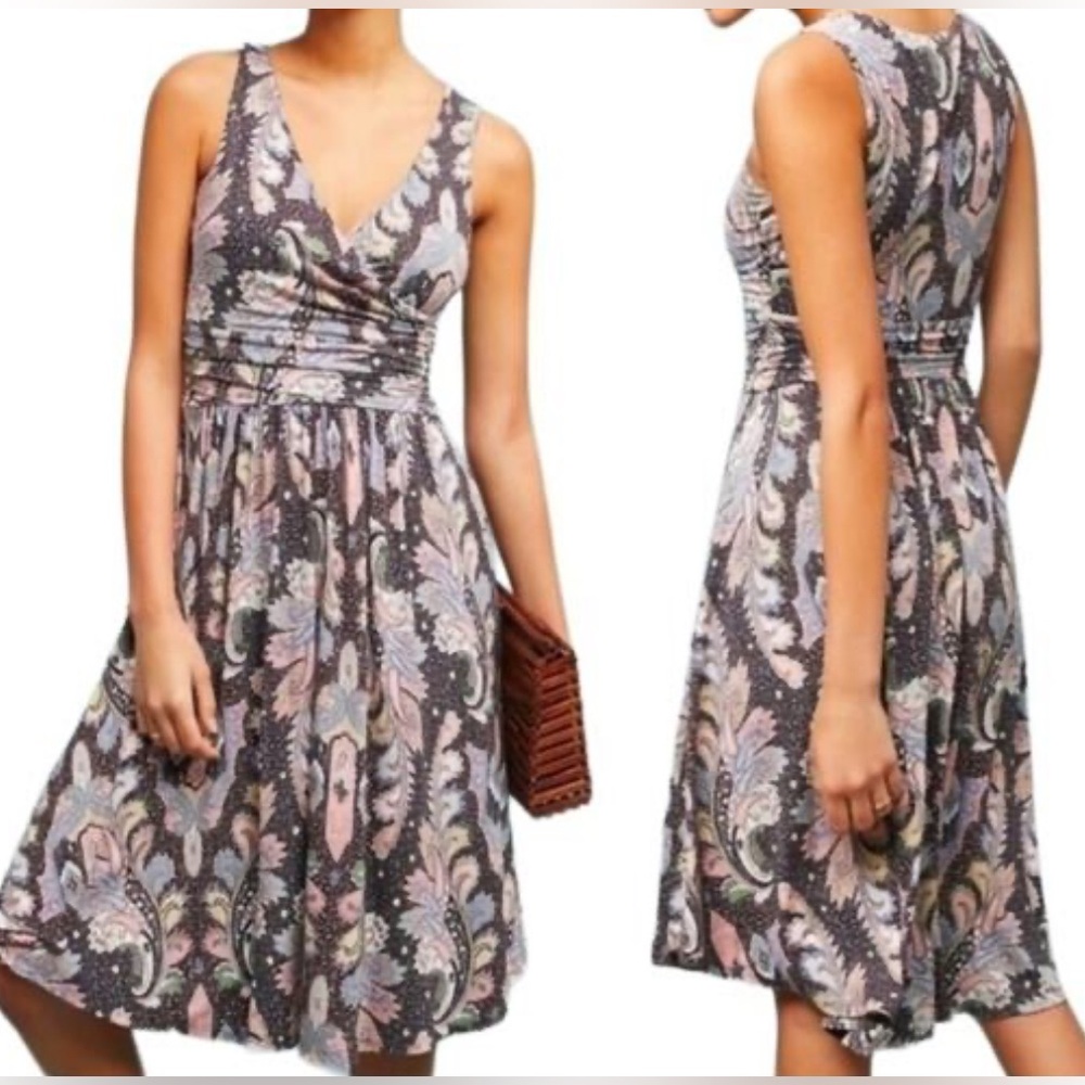 Anthropologie Medium Maeve Leslie Dress Black Paisley Print Rayon/Spandex EUC